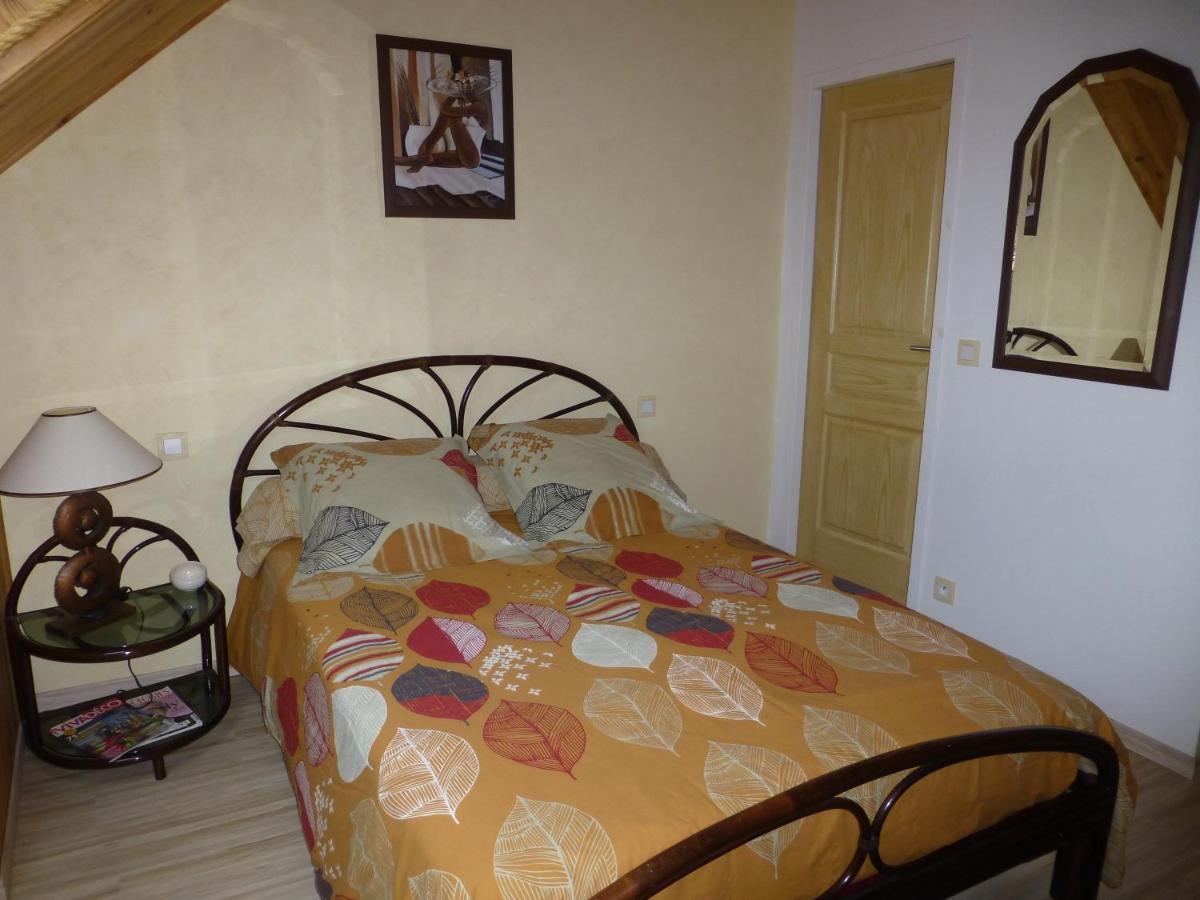 Chambres D'Hote Le Marronnier Champrougier Bagian luar foto